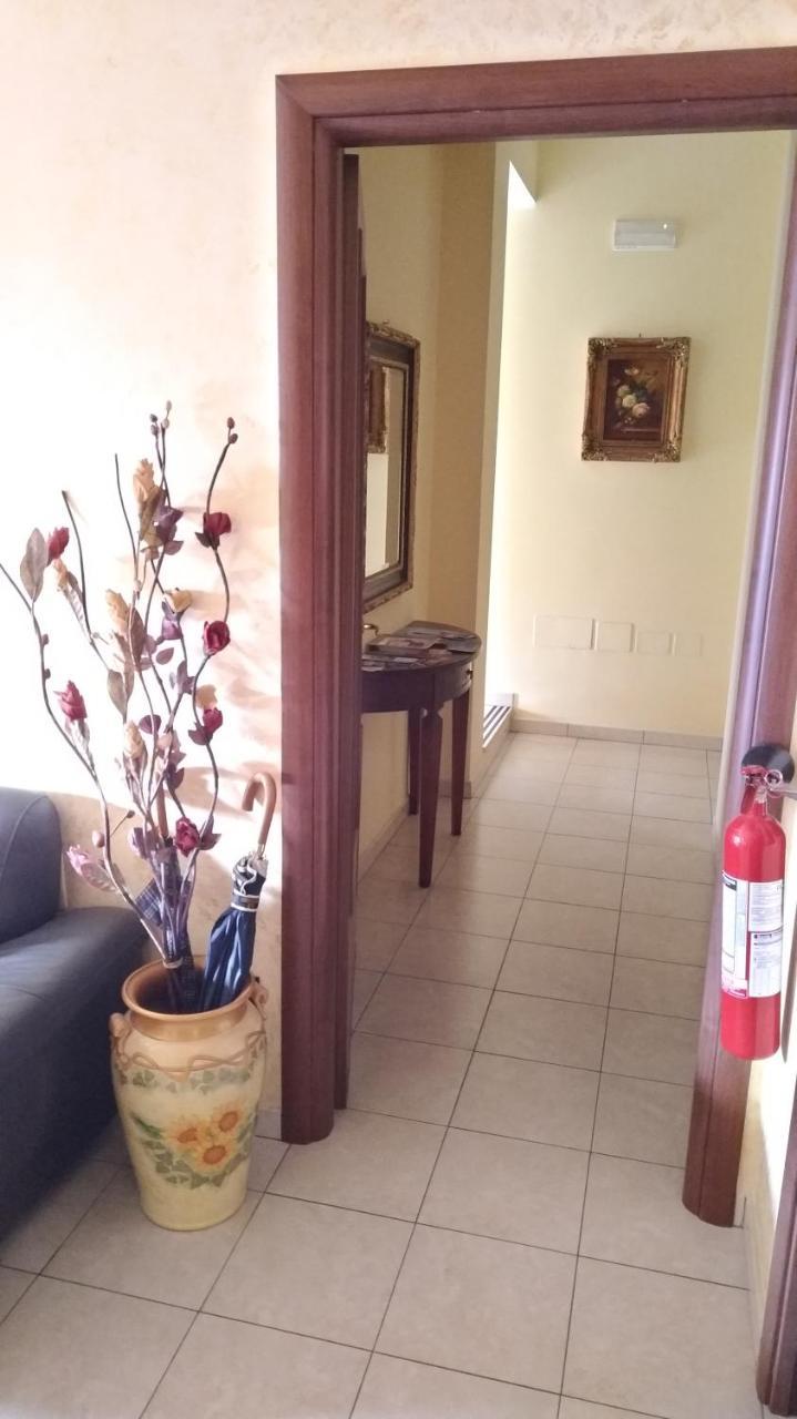 B&B Archia Syracuse Buitenkant foto
