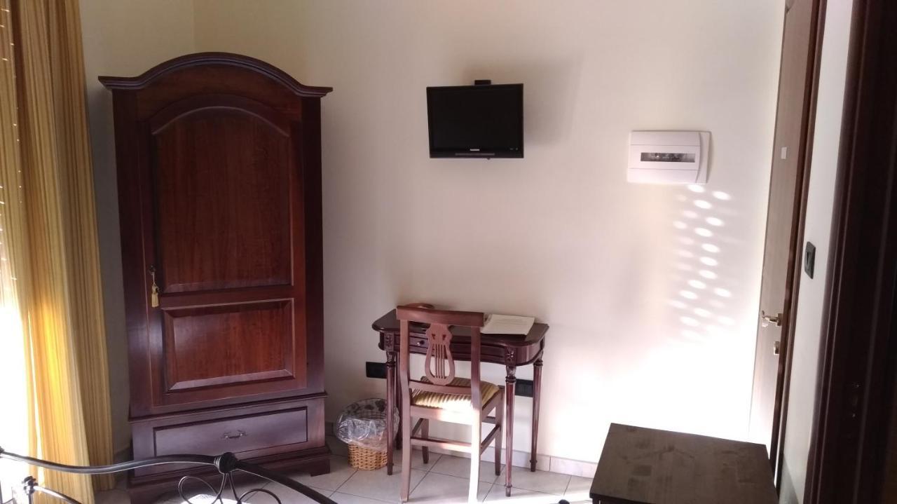 B&B Archia Syracuse Buitenkant foto