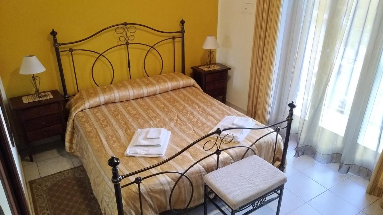 B&B Archia Syracuse Buitenkant foto