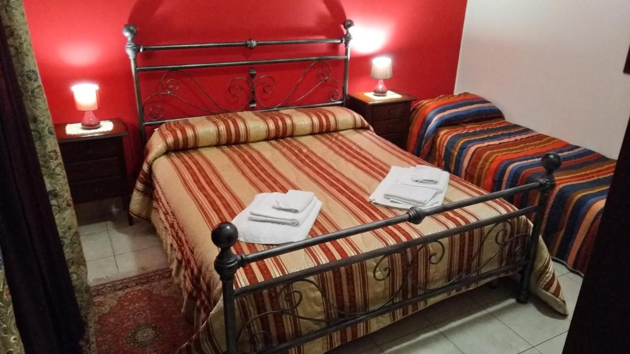 B&B Archia Syracuse Buitenkant foto